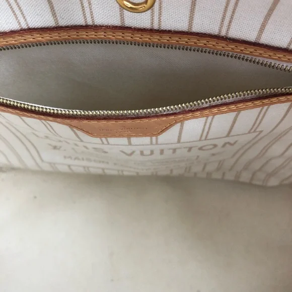 Louis Vuitton Neverfull Damier Azur MM - Picture 10 of 11